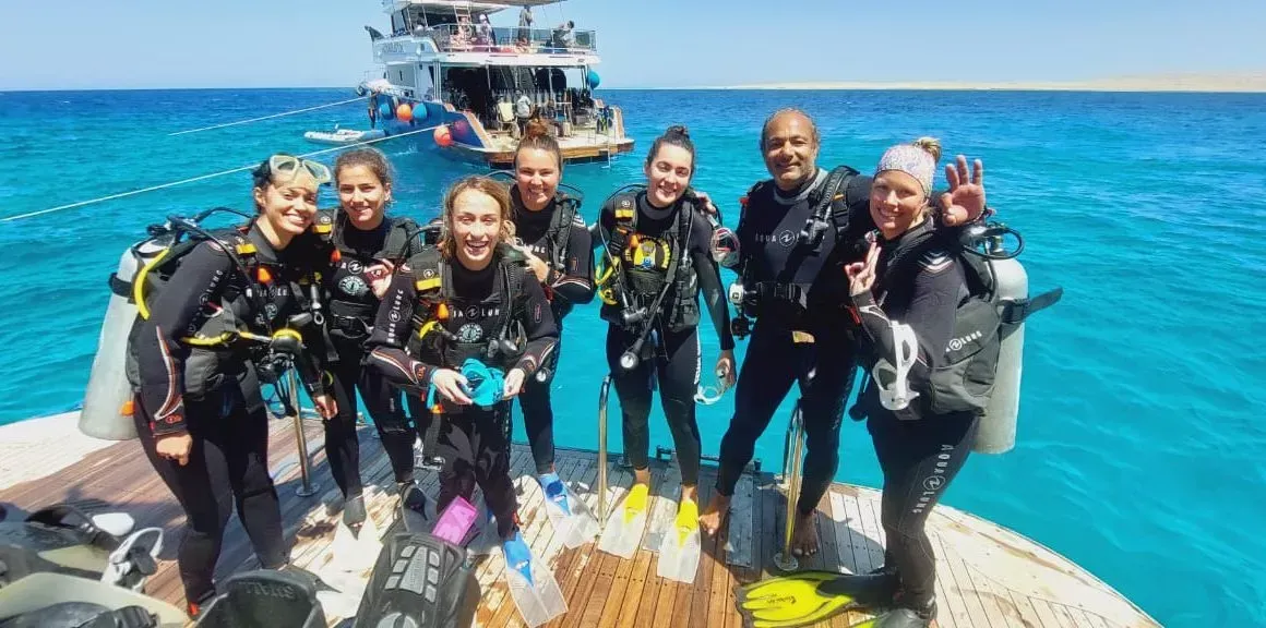 Diving and Snorkeling Day Trip By VIP Boat From Hurghada