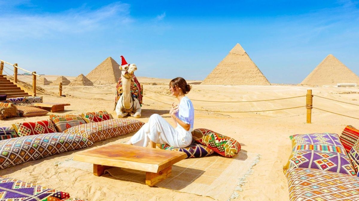 Pyramids of Giza & Egyptian Museum Day Tour from Sharm El Sheikh