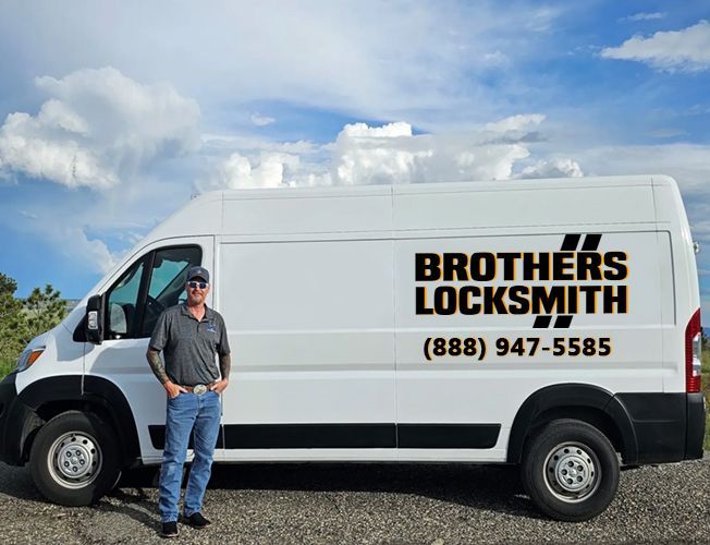 Ignition Repair & Key Extraction mobile locksmith