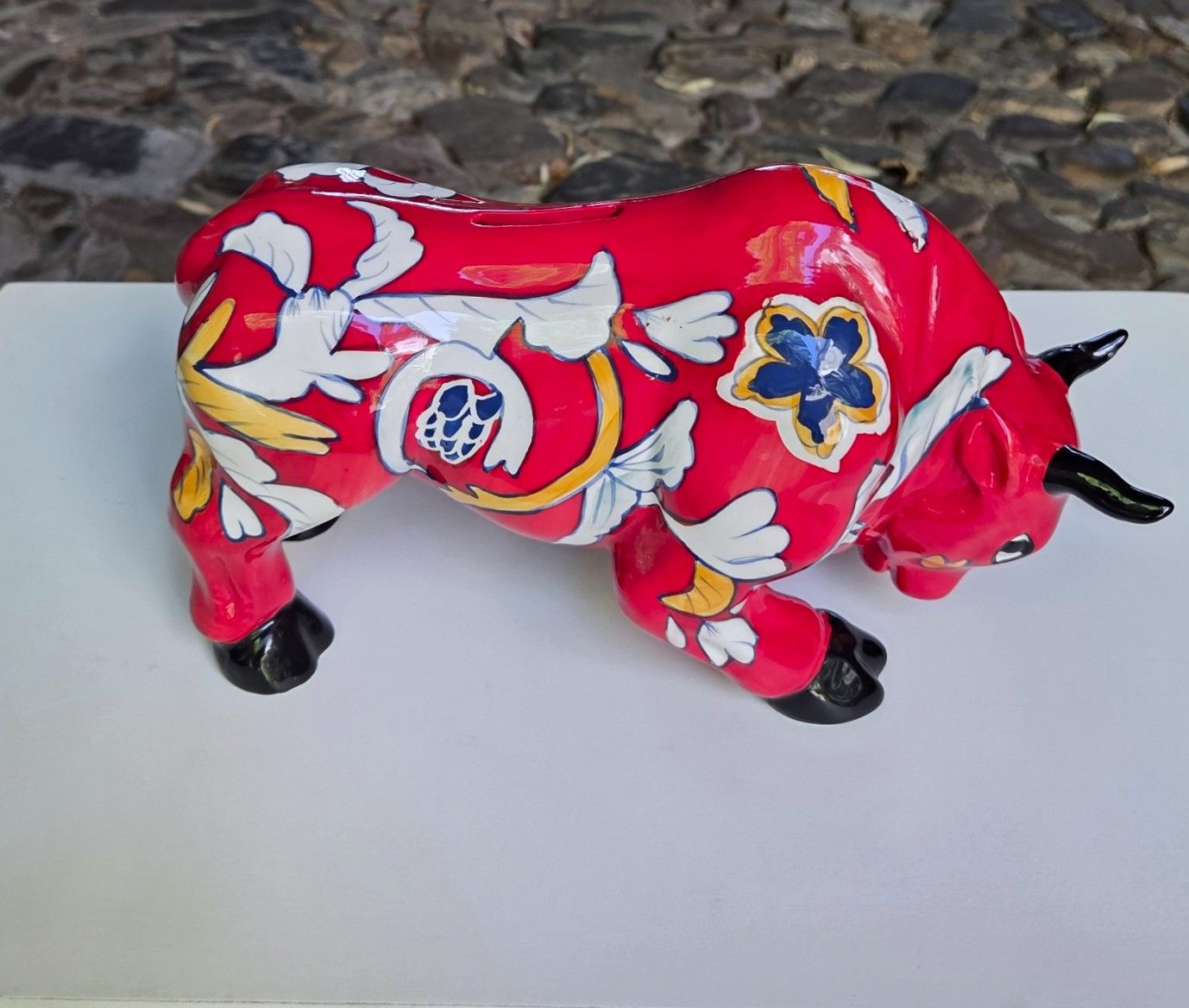 STIER - KERAMIEK - HANDBESCHILDERD - ALLOVER PRINT