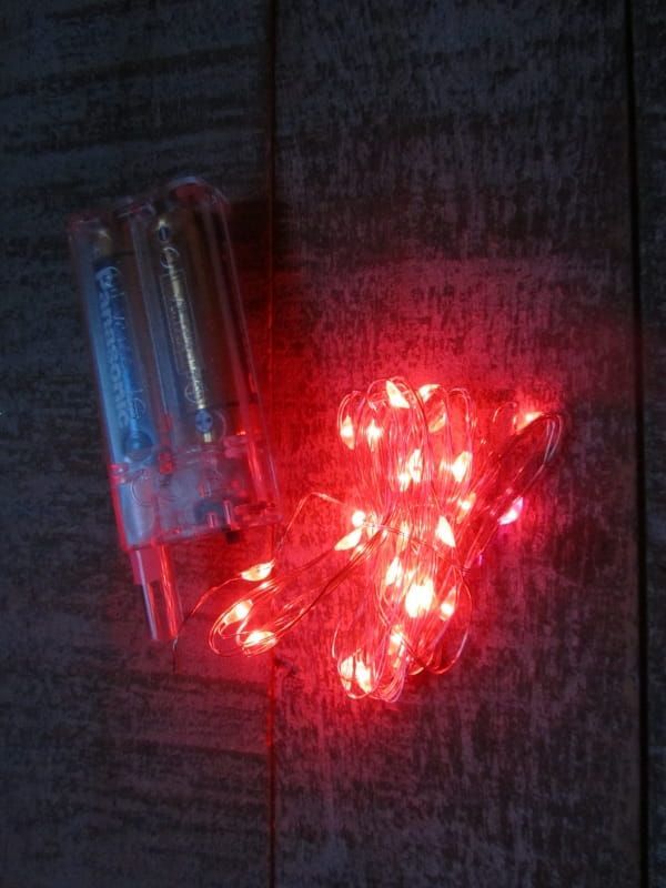 LED SNOERTJE OP BATTERIJ - ROOD