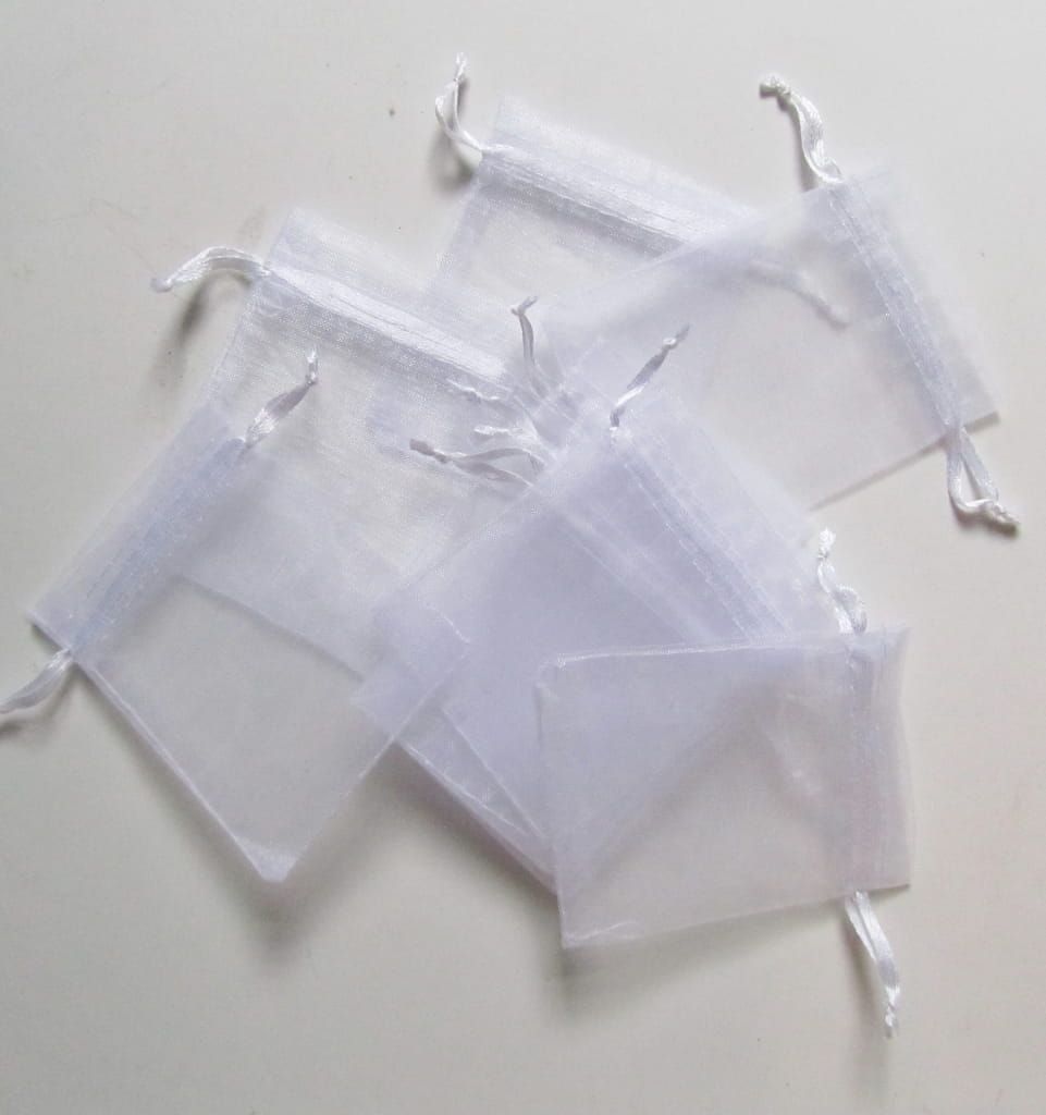 ORGANZA ZAKJE - WIT