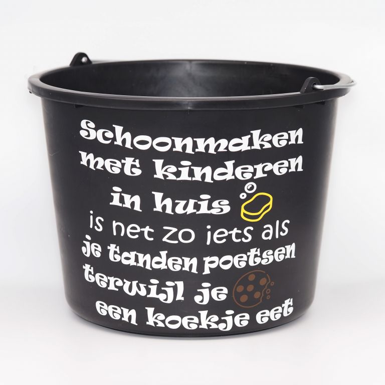 EMMER MET GRAPPIGE TEKST - SCHOONMAKEN MET KINDEREN....