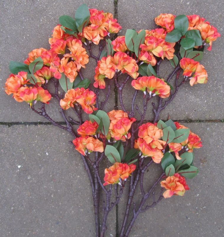 ORANJE KUNST BLOEMEN TAKKEN