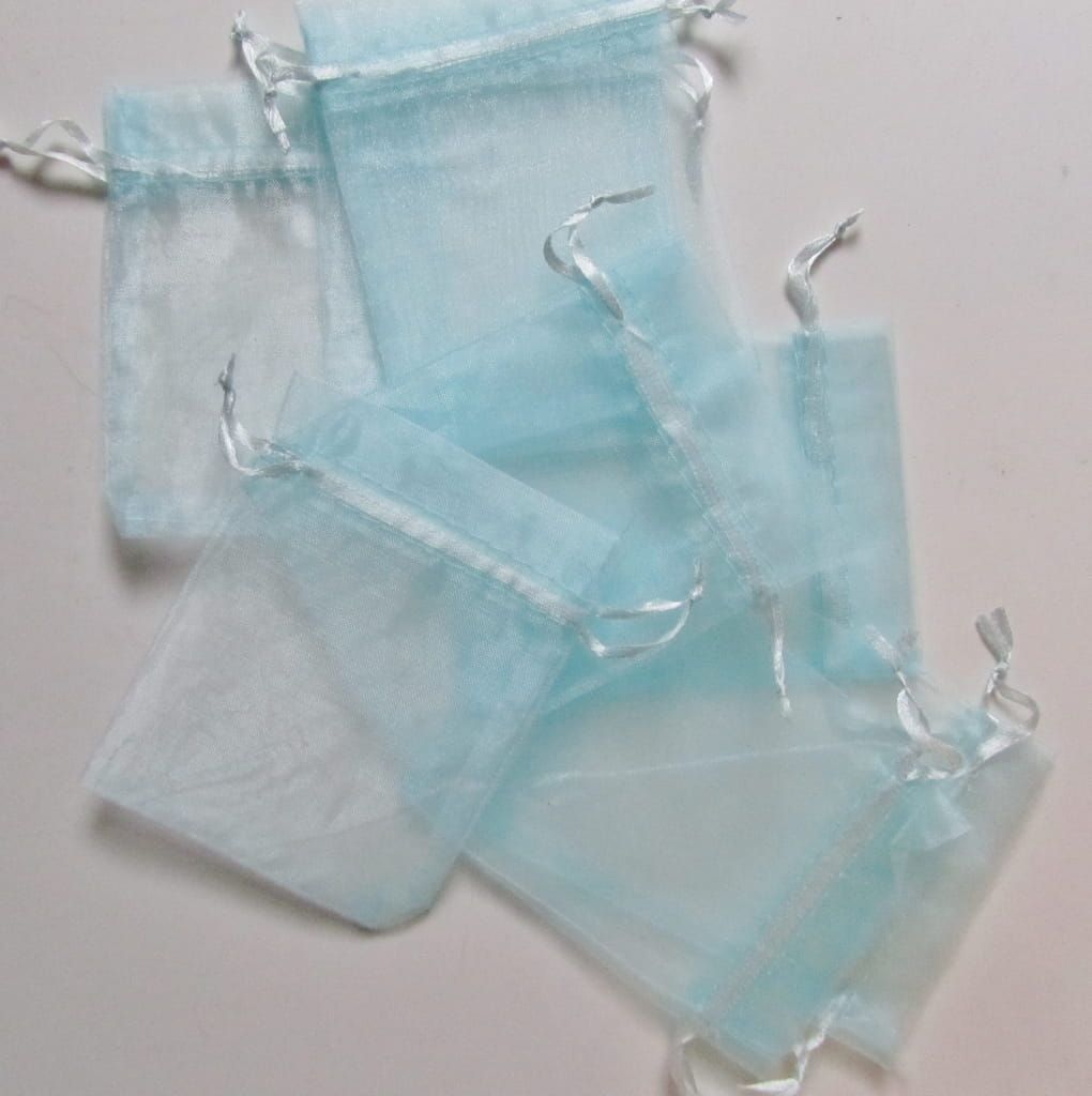 ORGANZA  ZAKJE - BABY BLAUW