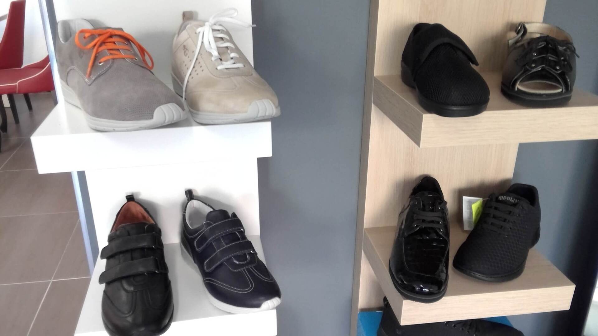 Scarpe terapeutiche e riabilitative