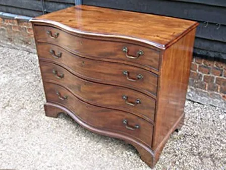 SERPENTINE MAHOGANY CHEST 3