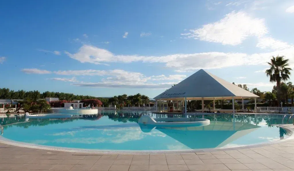 Sunbeach resort Calabria