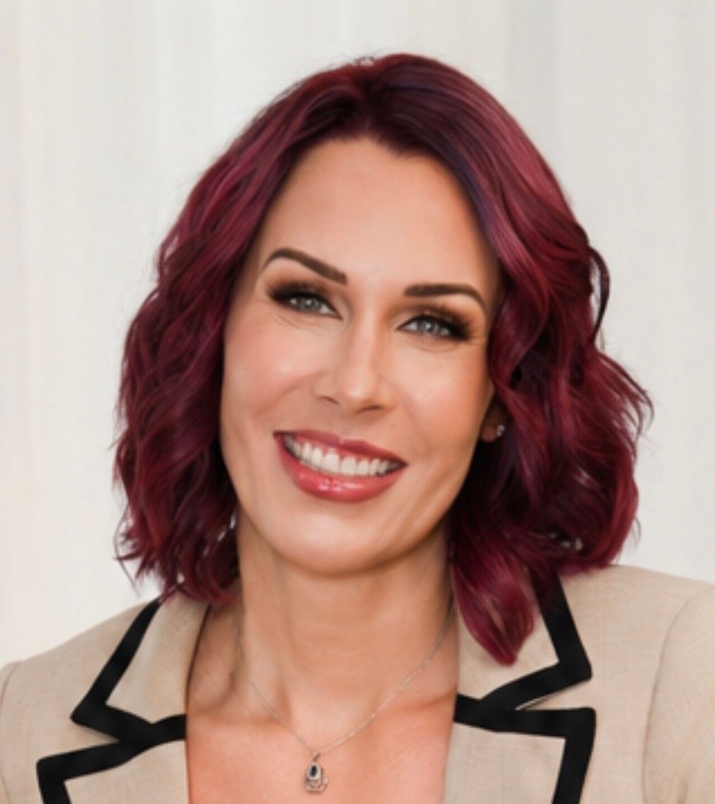 Photo of Michelle Newton