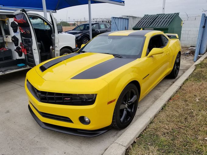 RockGuard Auto Glass repairing a windshield in San Antonio, TX