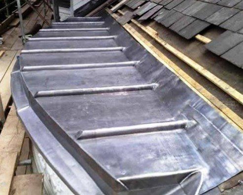picture of a bay window roof replacement carried out in lead by Roofers Birmingham