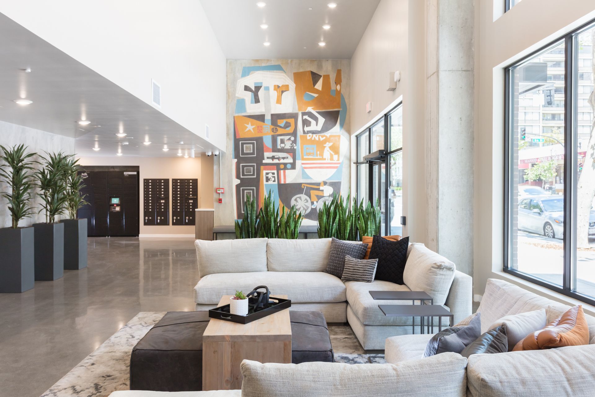 777 broadway lobby area