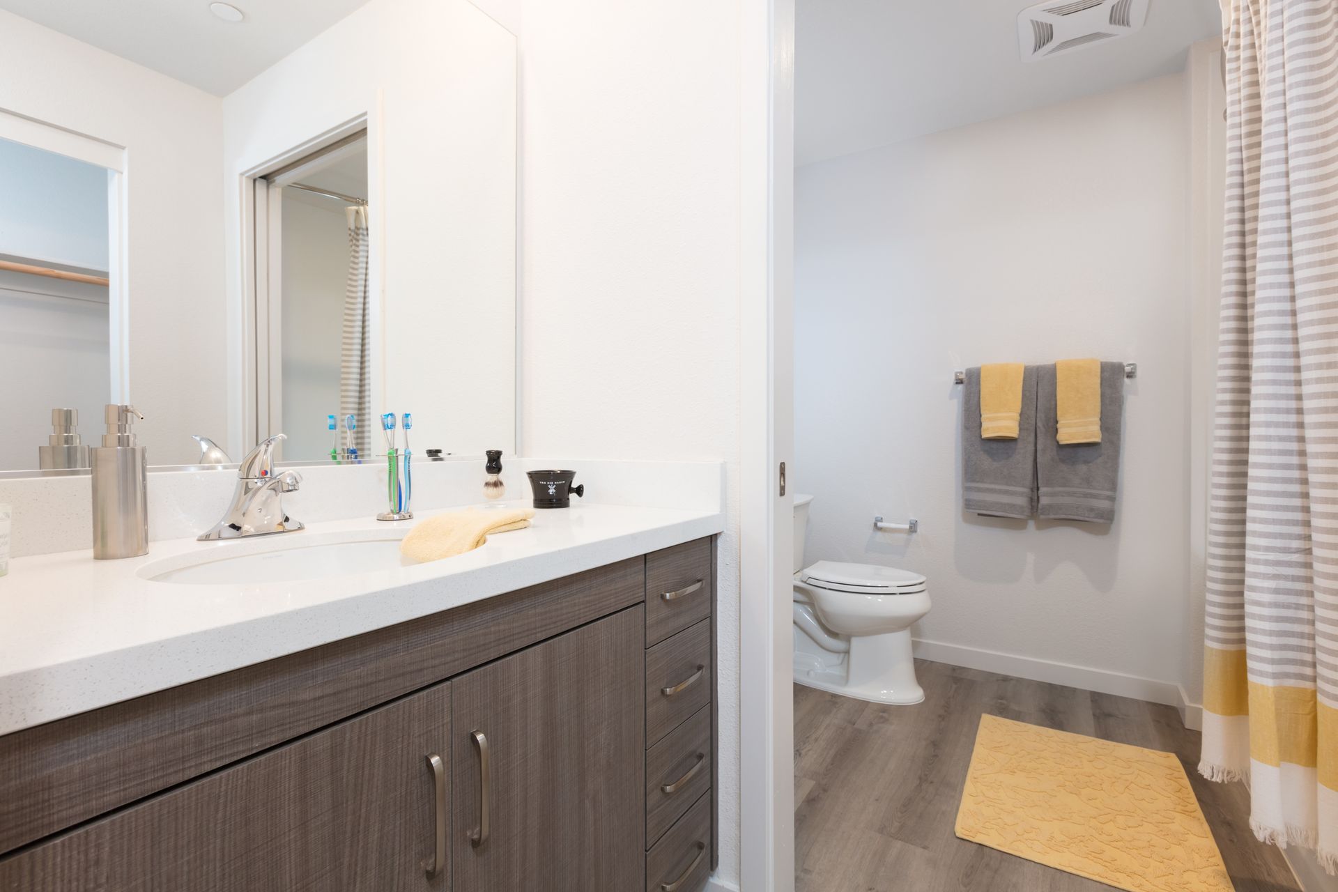 777 broadway bathroom