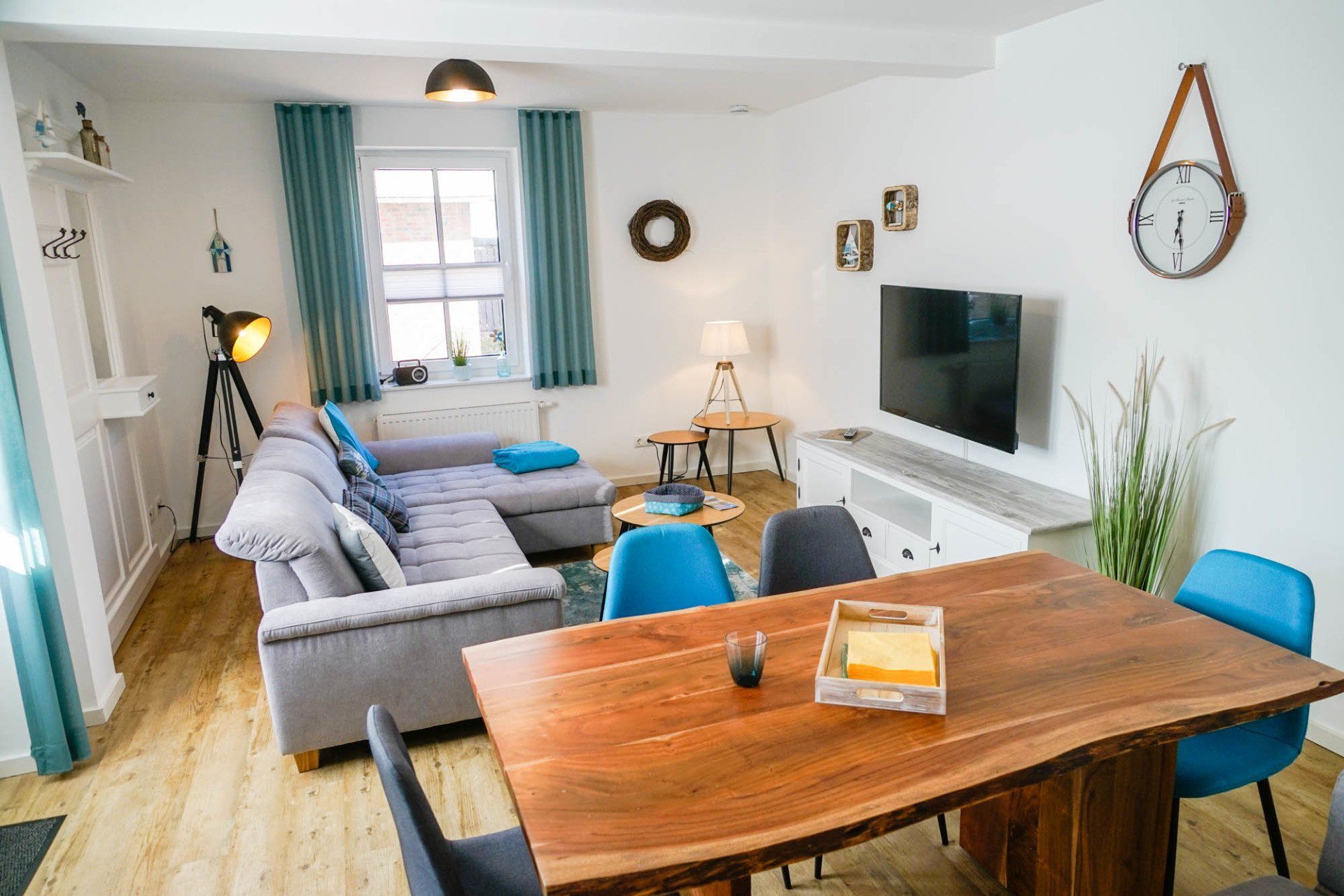 Wohn- und Essbereich in Ferienwohnung 4.