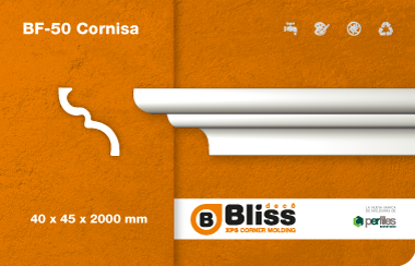 Anuncio de producto en color naranja para la moldura de cornisa BF-50, perfil blanco, 40 x 45 x 2000 mm, marca Bliss.