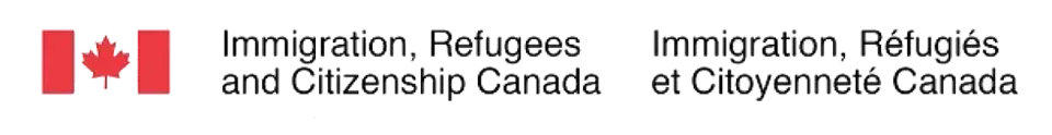 Drapeau du Canada à côté du logo bilingue d'Immigration, Réfugiés et Citoyenneté Canada sur fond blanc