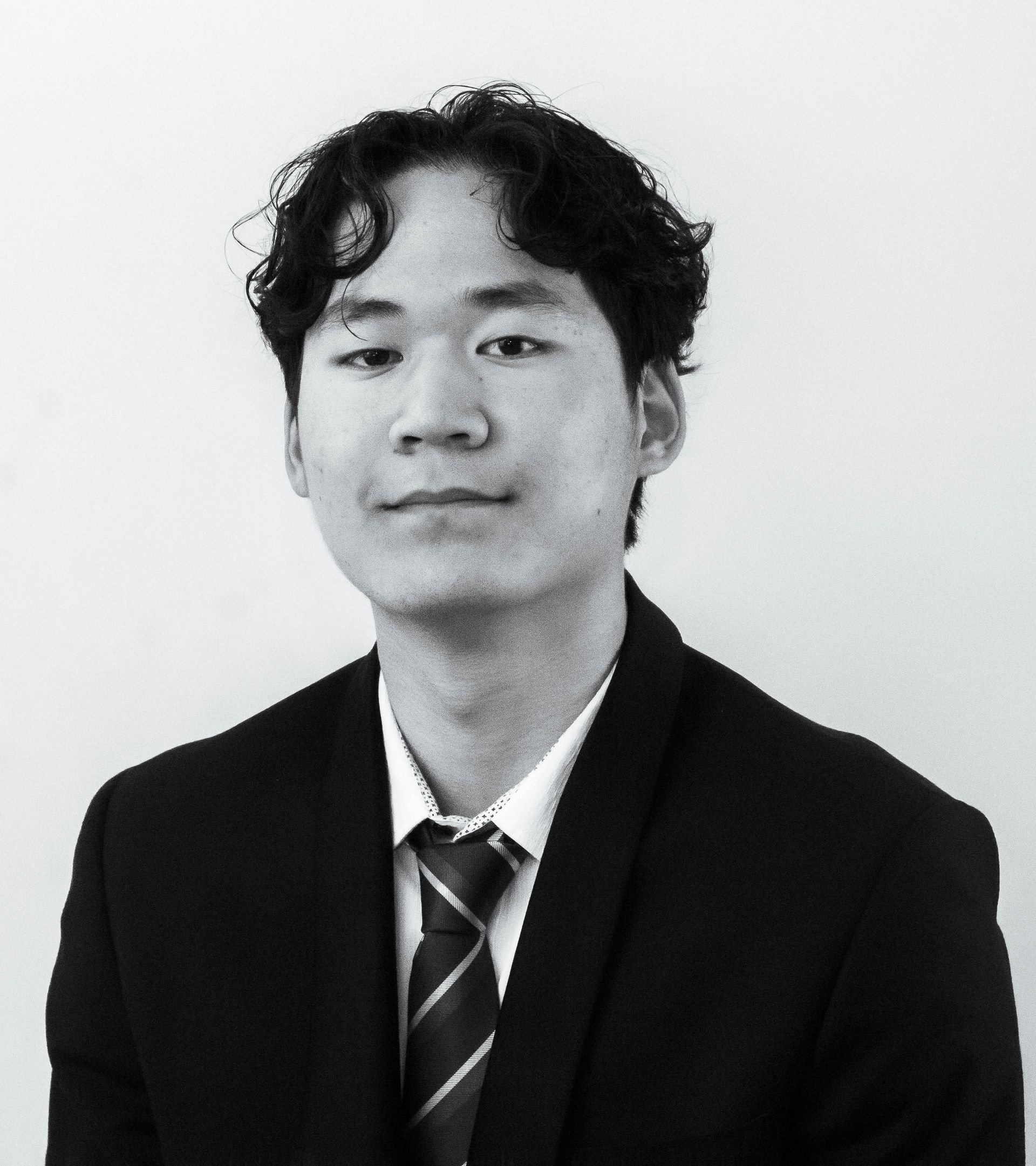 Bowen Yang