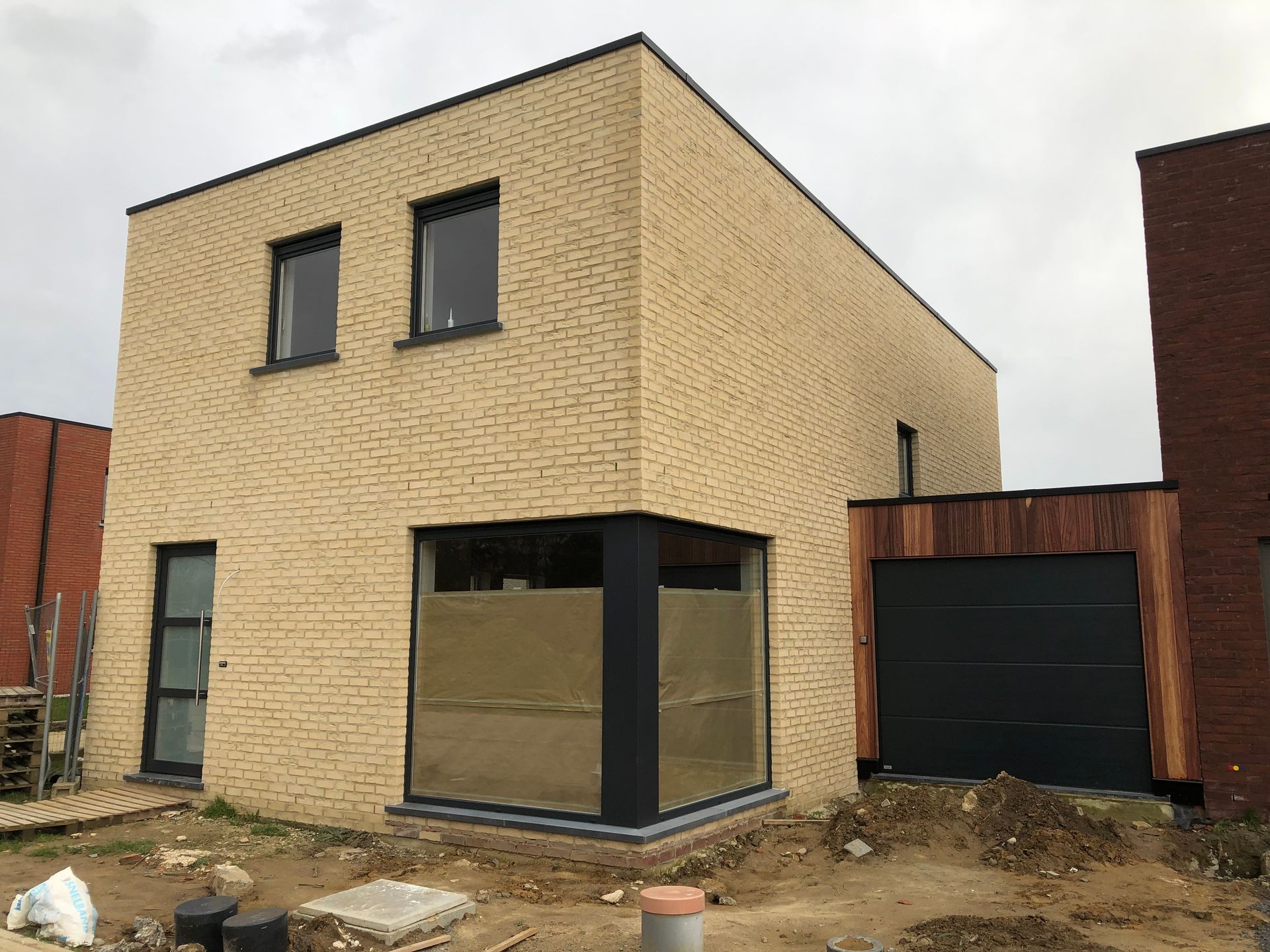 Nieuwbouw aannemer metser traditioneel Roeselare ruwbouw cdfbouw Deforce Chris