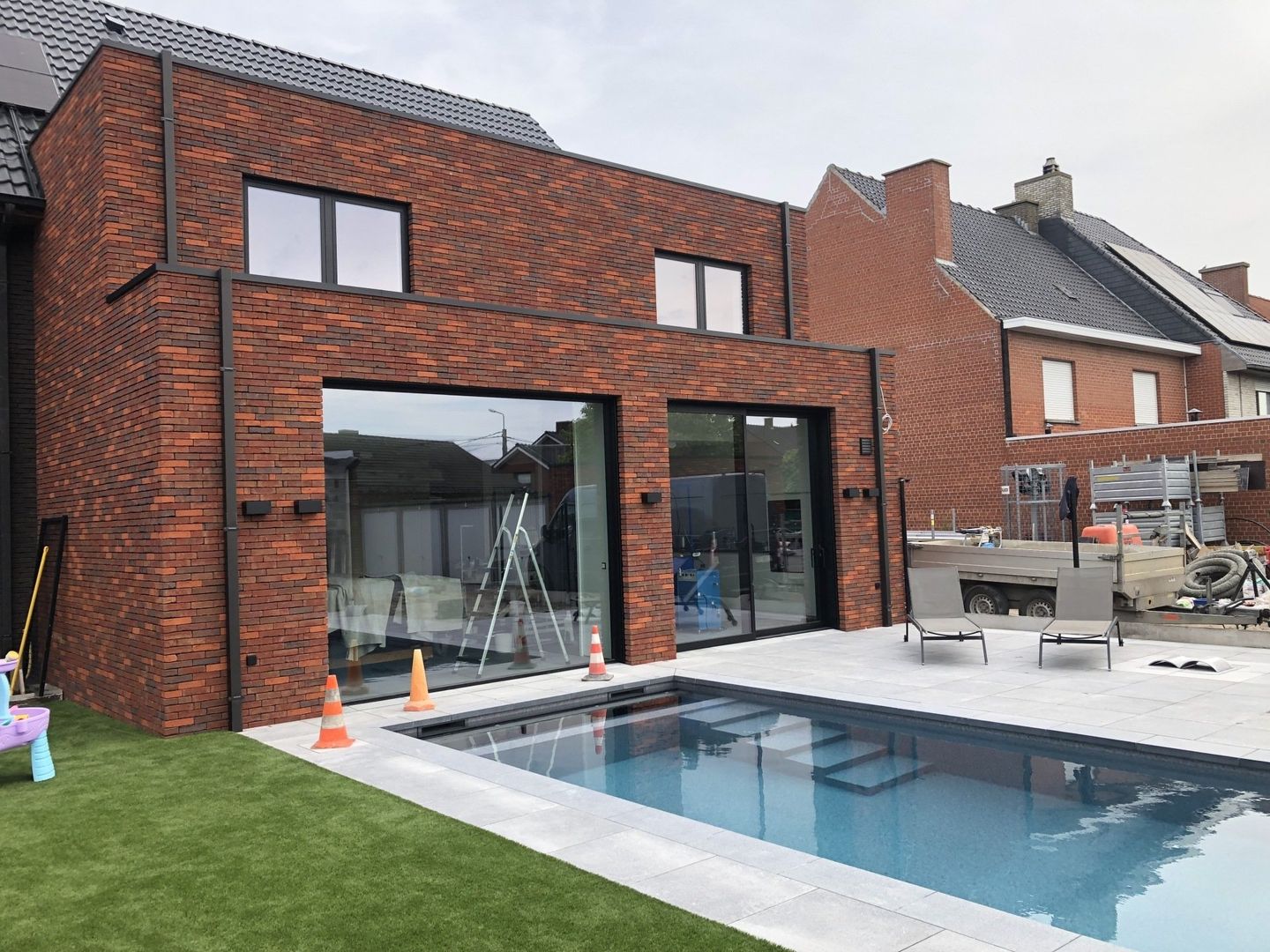 Aannemer nieuwbouw metser woningbouw ardooie beton