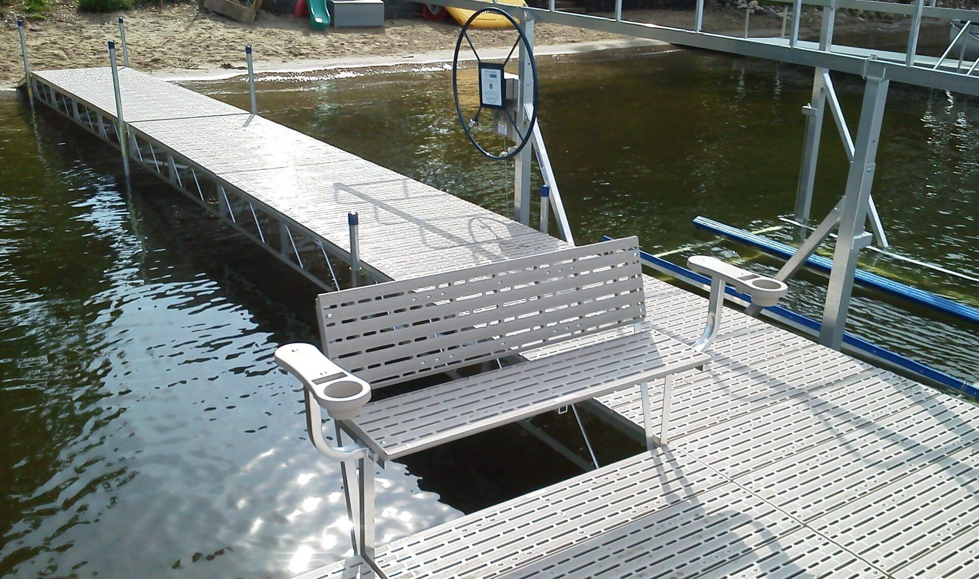 Home [www.walksonwater.com]