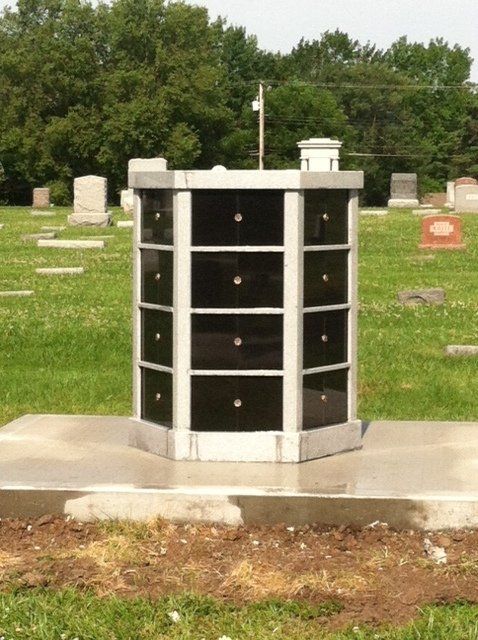 Columbarium Monument — Freeman, MO — Freeman Monument