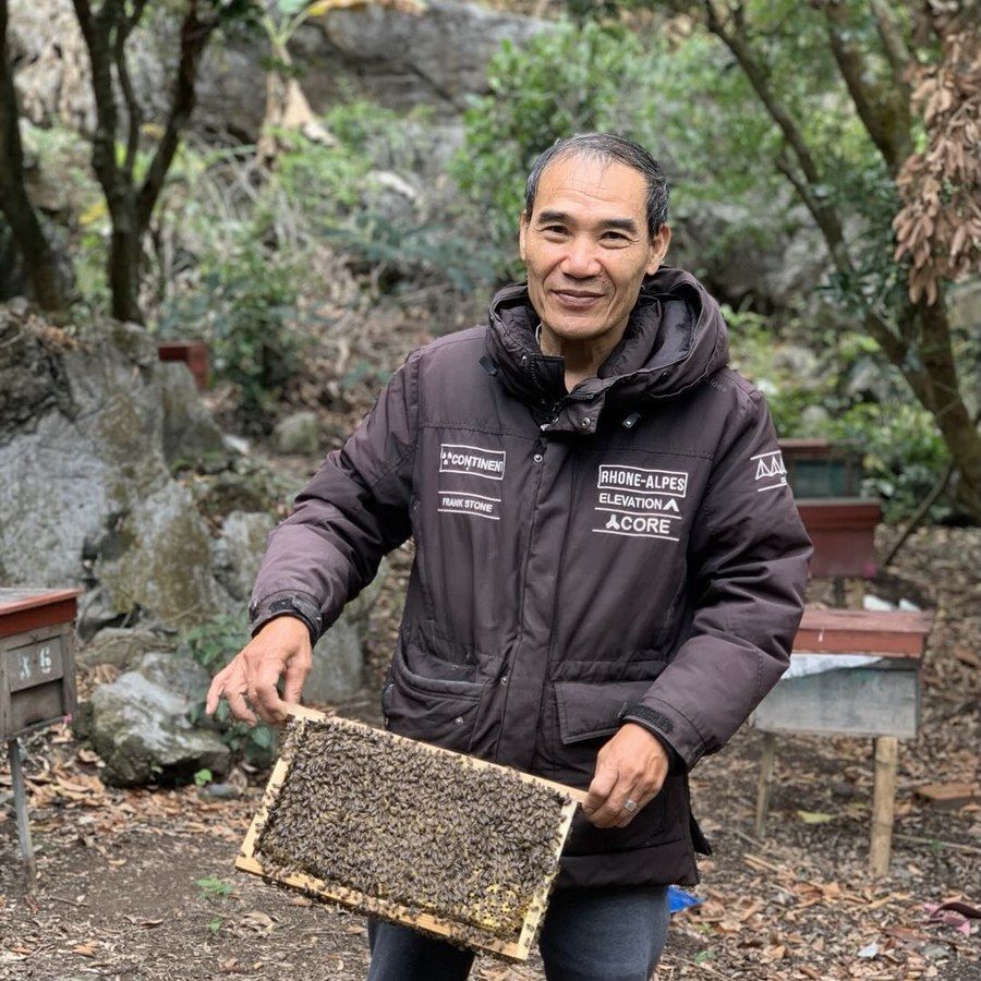 Đức, Beekeeping Specialist