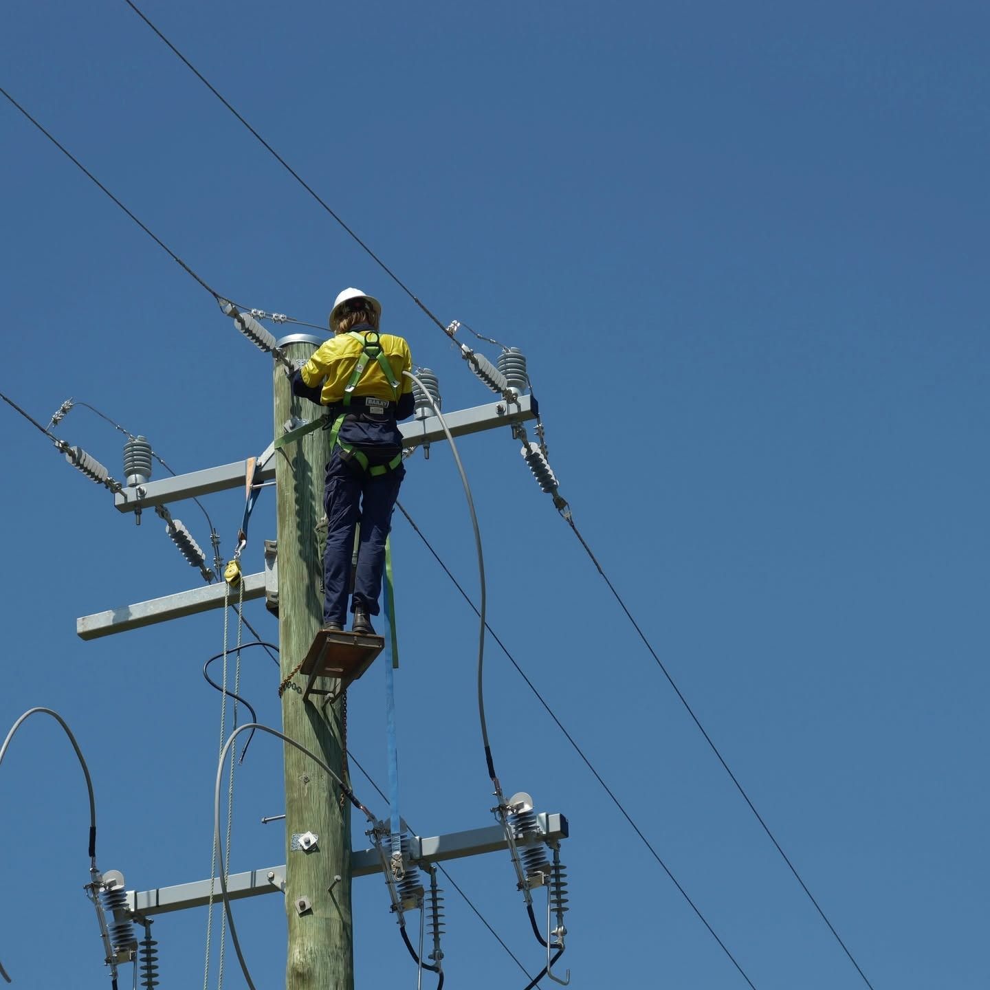 Emergency Electrician Fixing Post in Northern Rivers