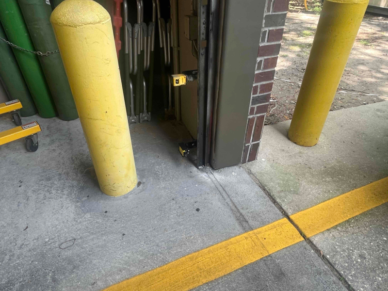 Commercial Door Repair in Orlando Florida