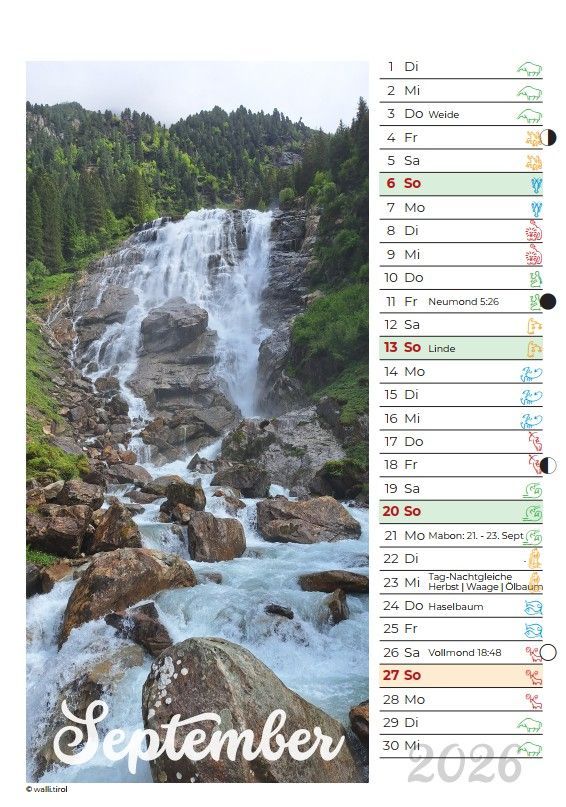 Kalender für September 2026 mit Wasserfall- und Waldlandschaft auf der linken Seite