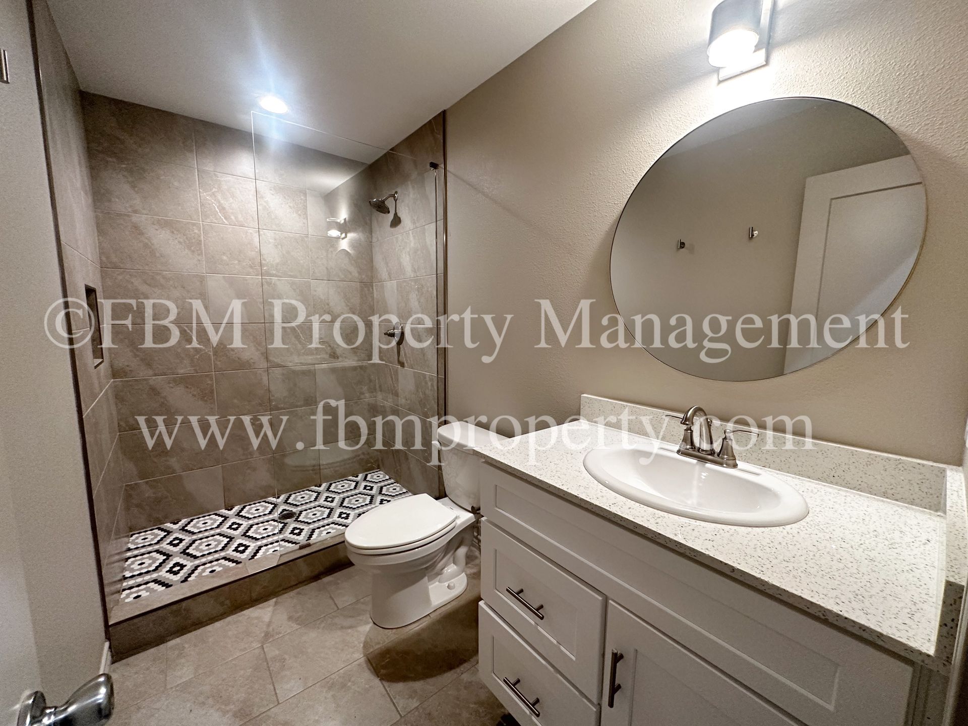 Hidden Creek Townhomes Primary Bathroom