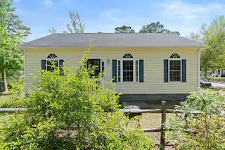 residence front