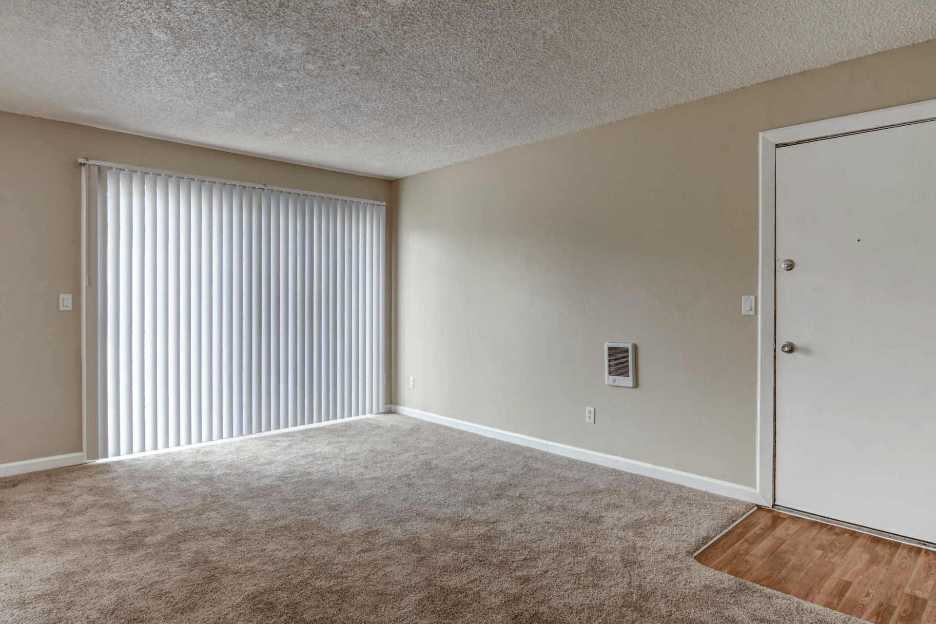 Photos Covington Square Apartments