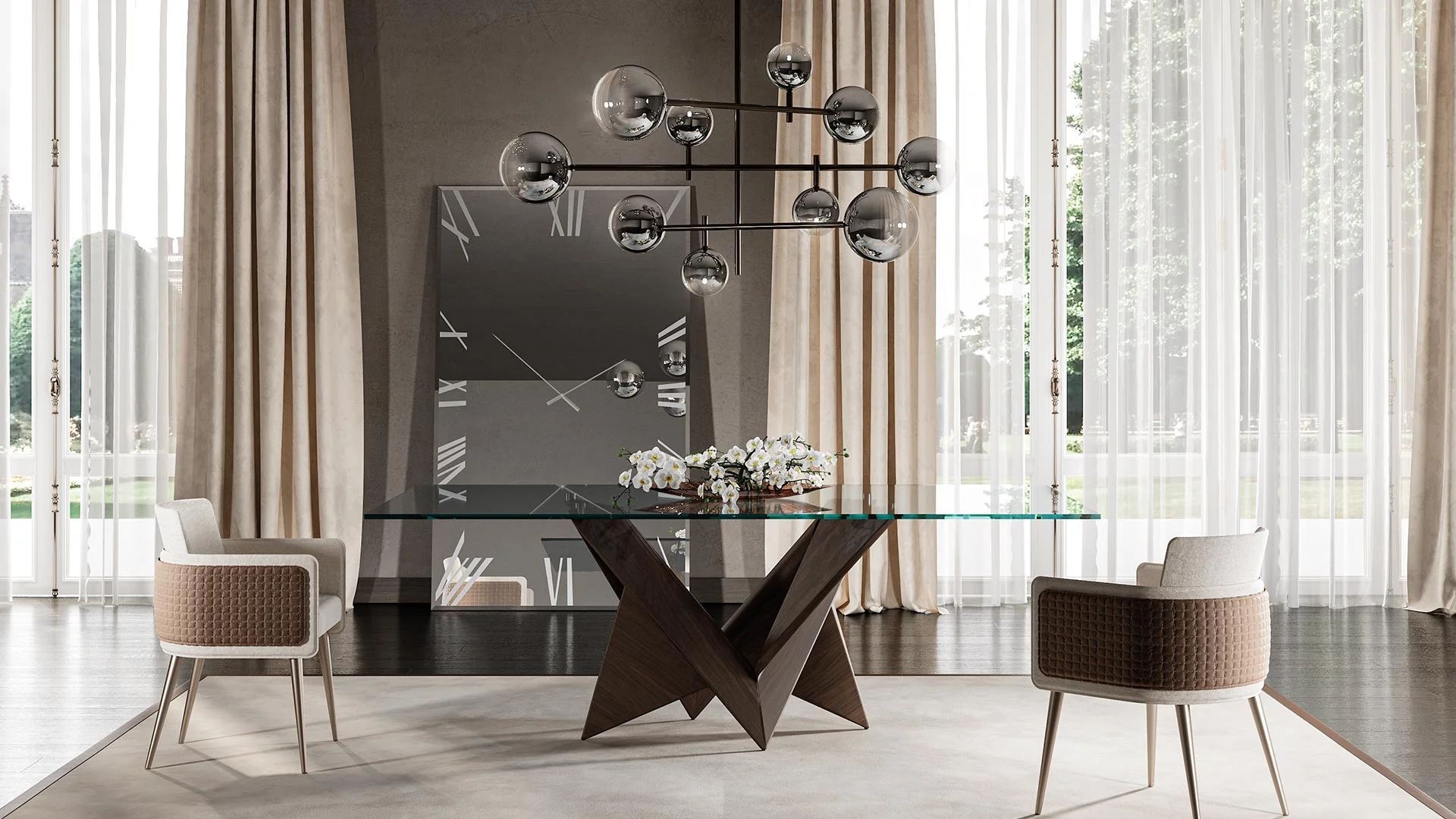 Een eetkamer met een glazen tafel, stoelen en een klok aan de muur.