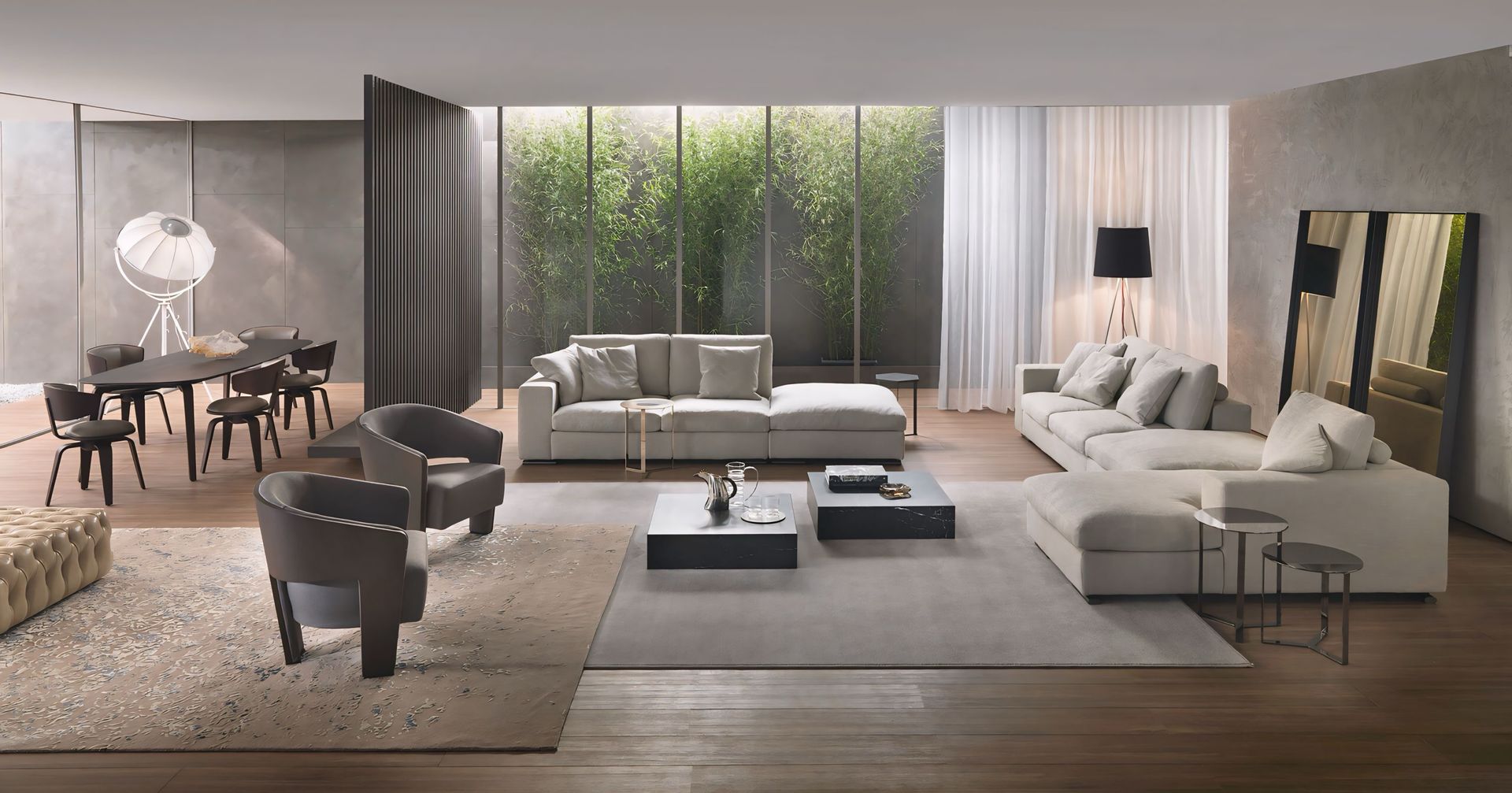 Een woonkamer met een bank, stoelen en een tafel