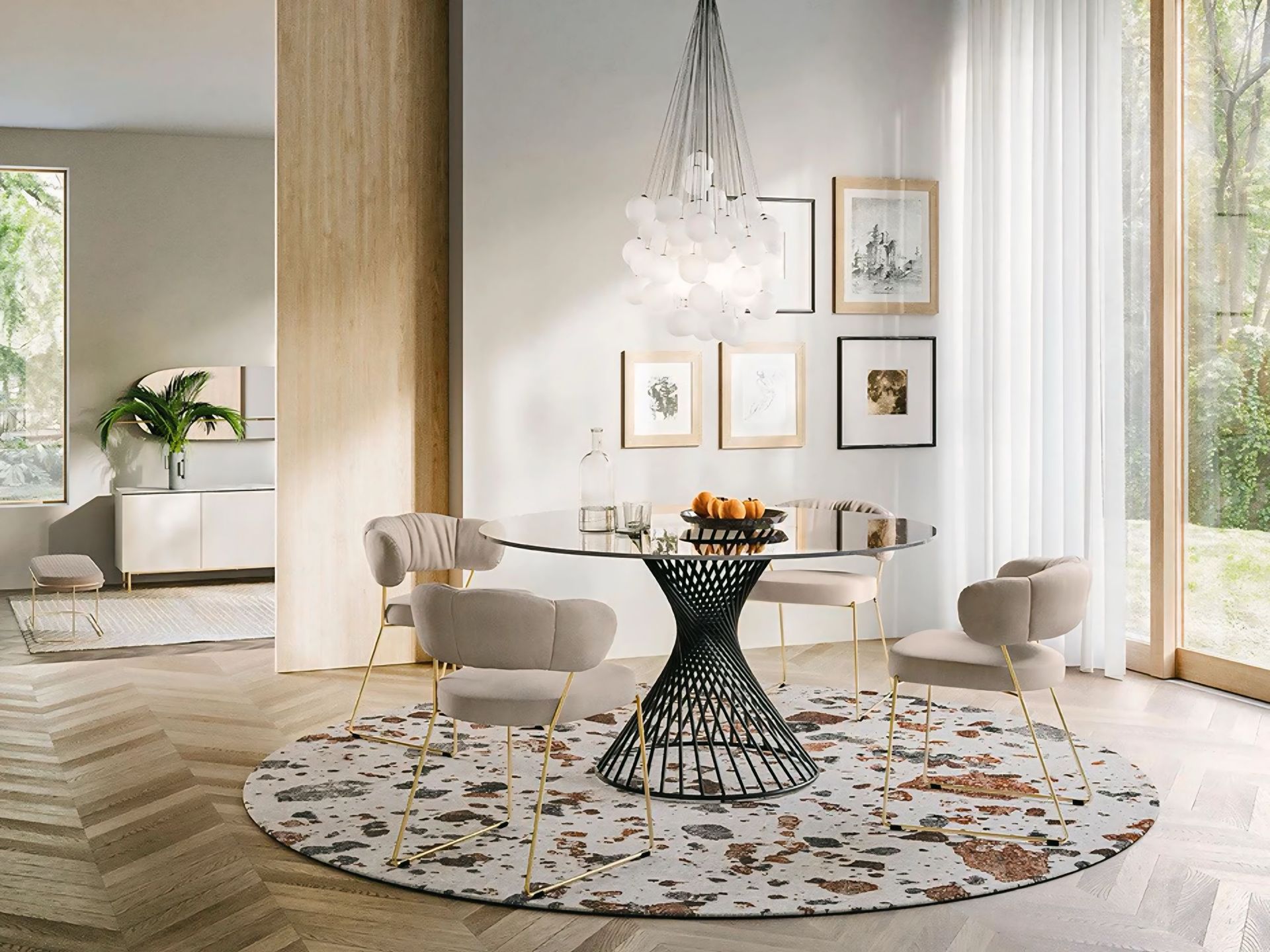 Een eetkamer met een tafel, stoelen en een kleed.