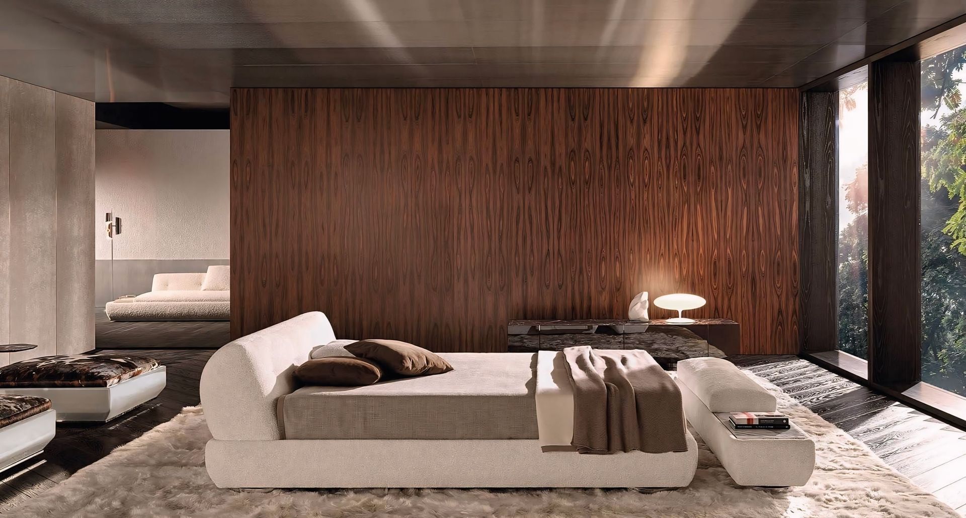 Een slaapkamer met een groot bed en een houten muur