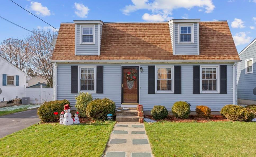 Rhode Island Realtor helping buyers and sellers