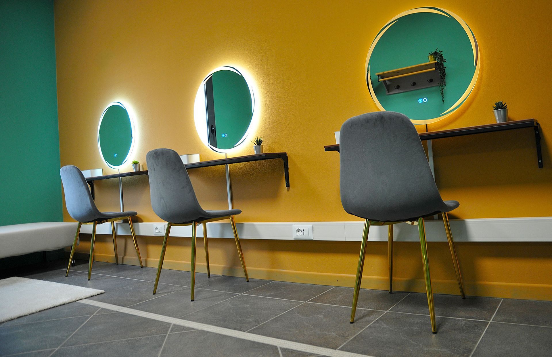Interno della palestra a Sassuolo.