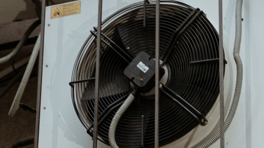 Grease Trap maintenace and repair | J and J Enterprises Hampton Roads Virginia