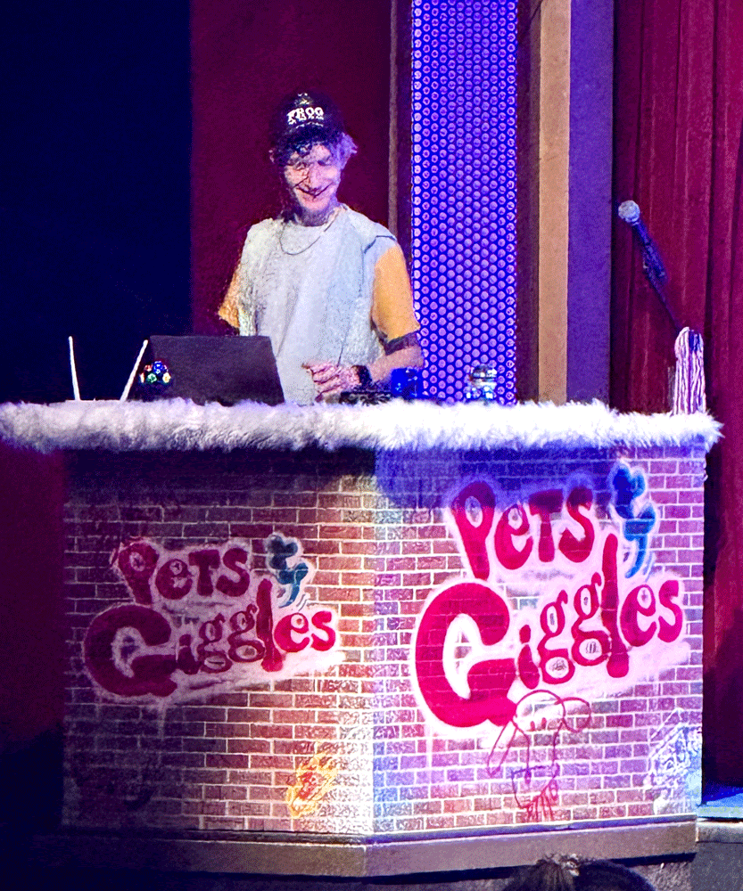 Gold gradient background.