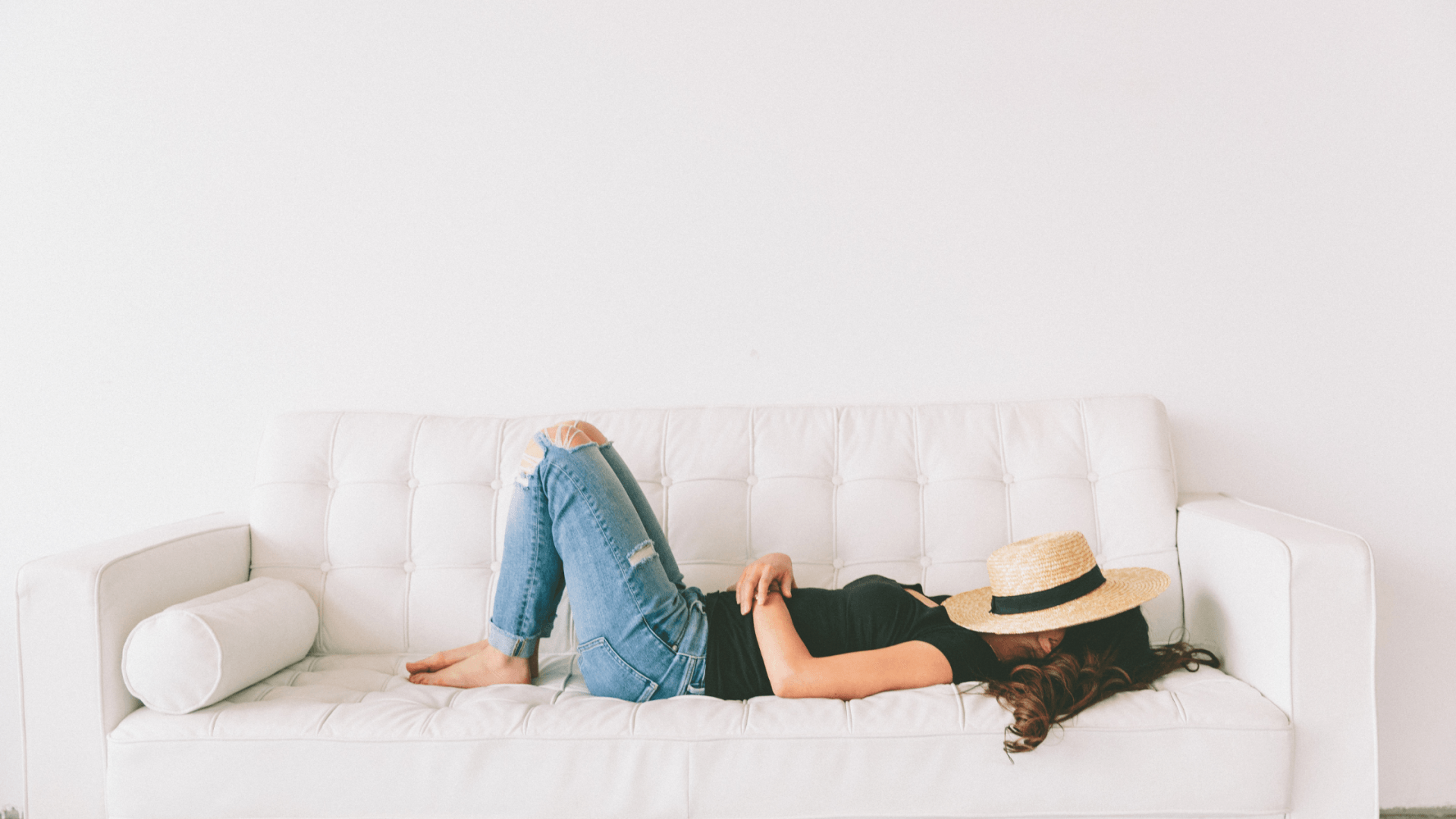 What Leads To Feeling Burned Out- There are many ways that can lead to burnout. One of the ways that lead to this is if you are inside too much. Especially for those who can work from home, or work remotely. This can lead to putting in extra hours if you're home more often and that can lead to burnout. This can ultimately cause you more harm than good. A common misconception a lot of people have especially when they're new to freelancing, working from home, or just being their own boss is that they put too much emphasis on getting things done and jam-packing everything. This leads to them not taking the proper time to recharge. Then what happens is it leads to burnout. The truth is, anyone can be motivated for a short time but what separates those who have success from those who quit, is the ability to manage challenging times and push onward. Working for yourself also comes with a price tag. When you are in business for yourself you are presented with a unique set of challenges that can lead to burnout quickly if you don't catch the early signs. Work can be stressful or even overwhelming at times, so it's important to take care of yourself so you can stay motivated and passionate about what you do for the long haul. If you’ve noticed any of these signs, don’t worry. The sooner you feel yourself burning out, the sooner you can take steps to reduce the effects and avoid it in the future.