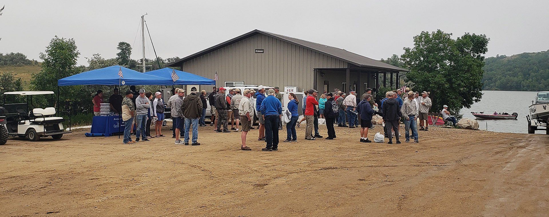 fishing event group of people