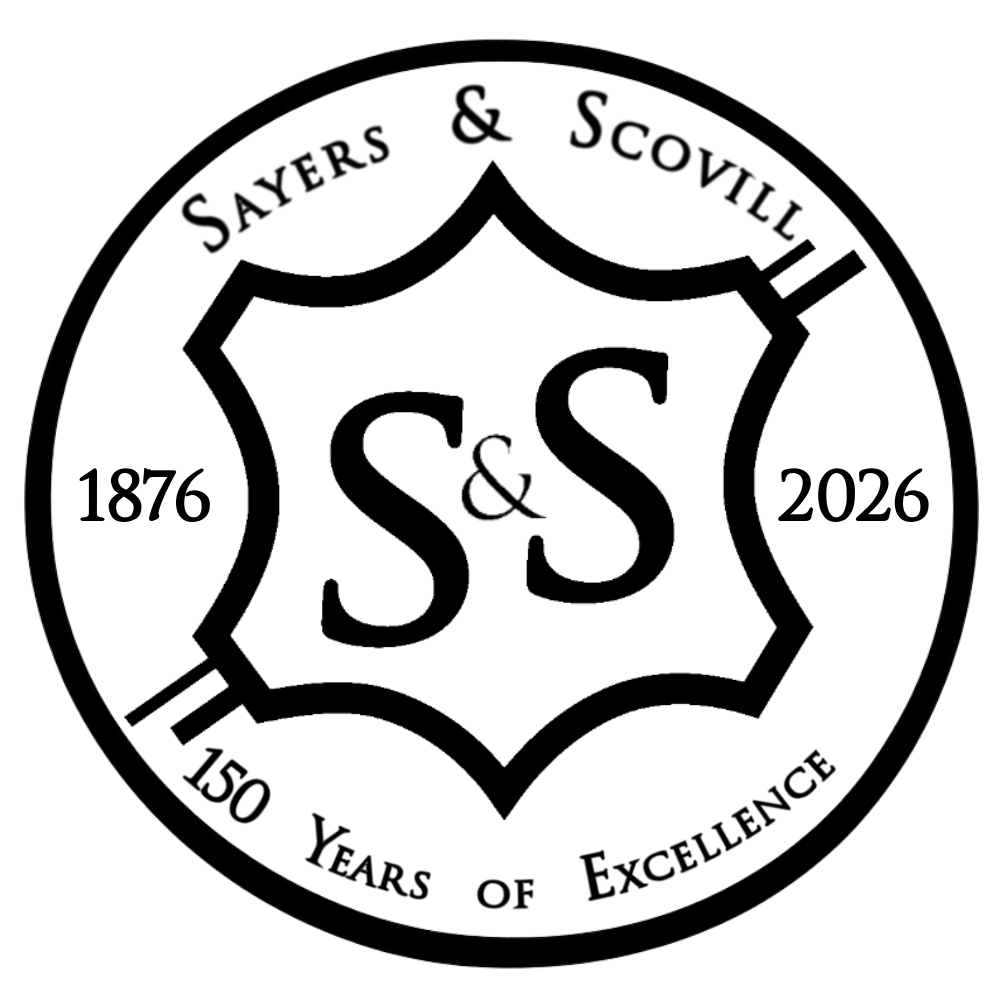 A red and white pin with a circle in the middle on a white background.
