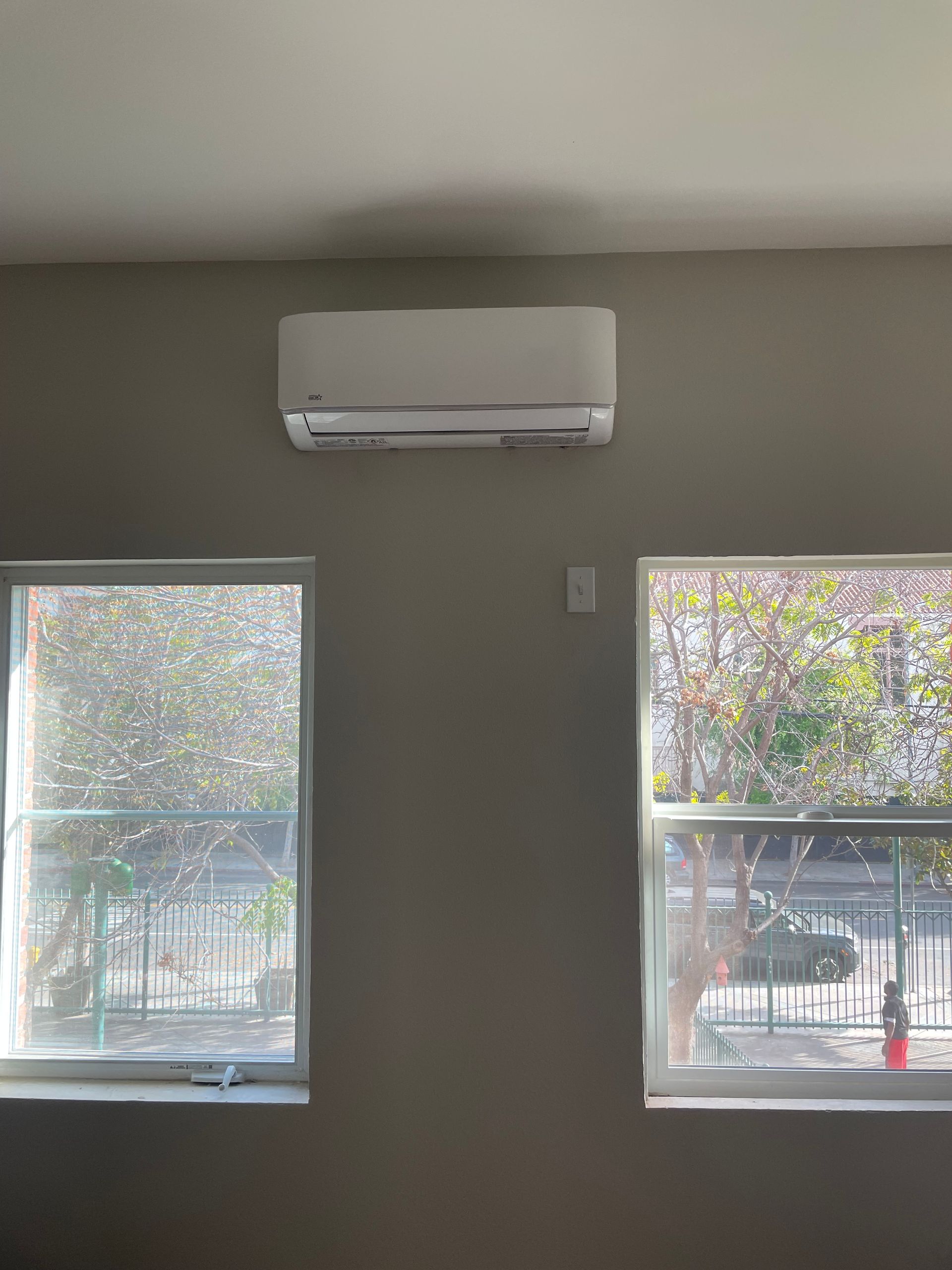 Ductless Mini Split Installation, Indoor Unit Mounting, Outdoor Unit Setup, System Testing, Energy-Efficient HVAC Solutions