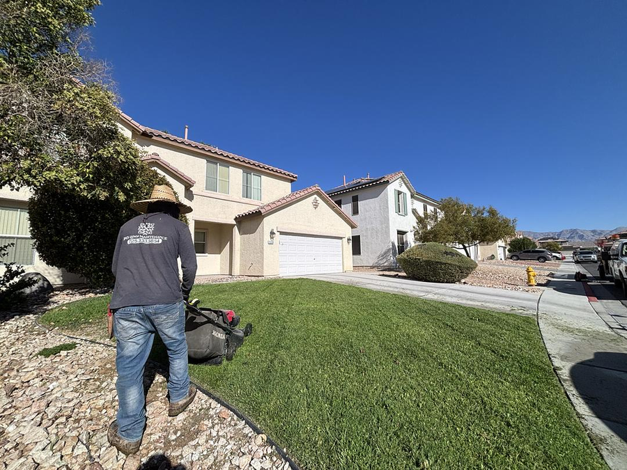 JR's Lawn Maintenance landscaping project in the Las Vegas area