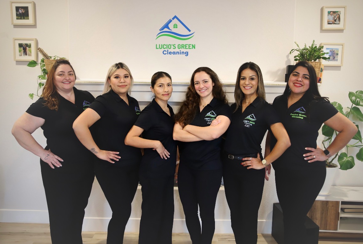 lucio's green cleaning staff offering commrecial & residential cleaning services in redding CA
