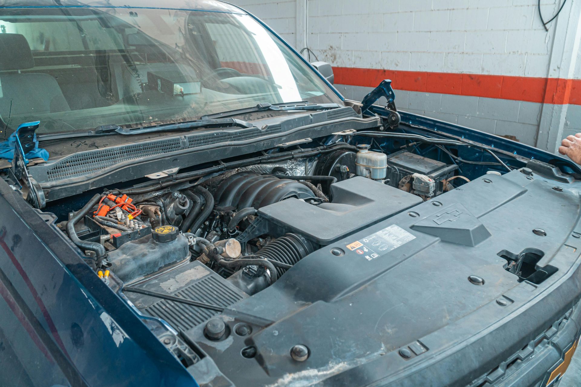 Vehicle Engine Inspection And Diagnostic Service In Auto Repair Shop | Autoville Tire & Car Care