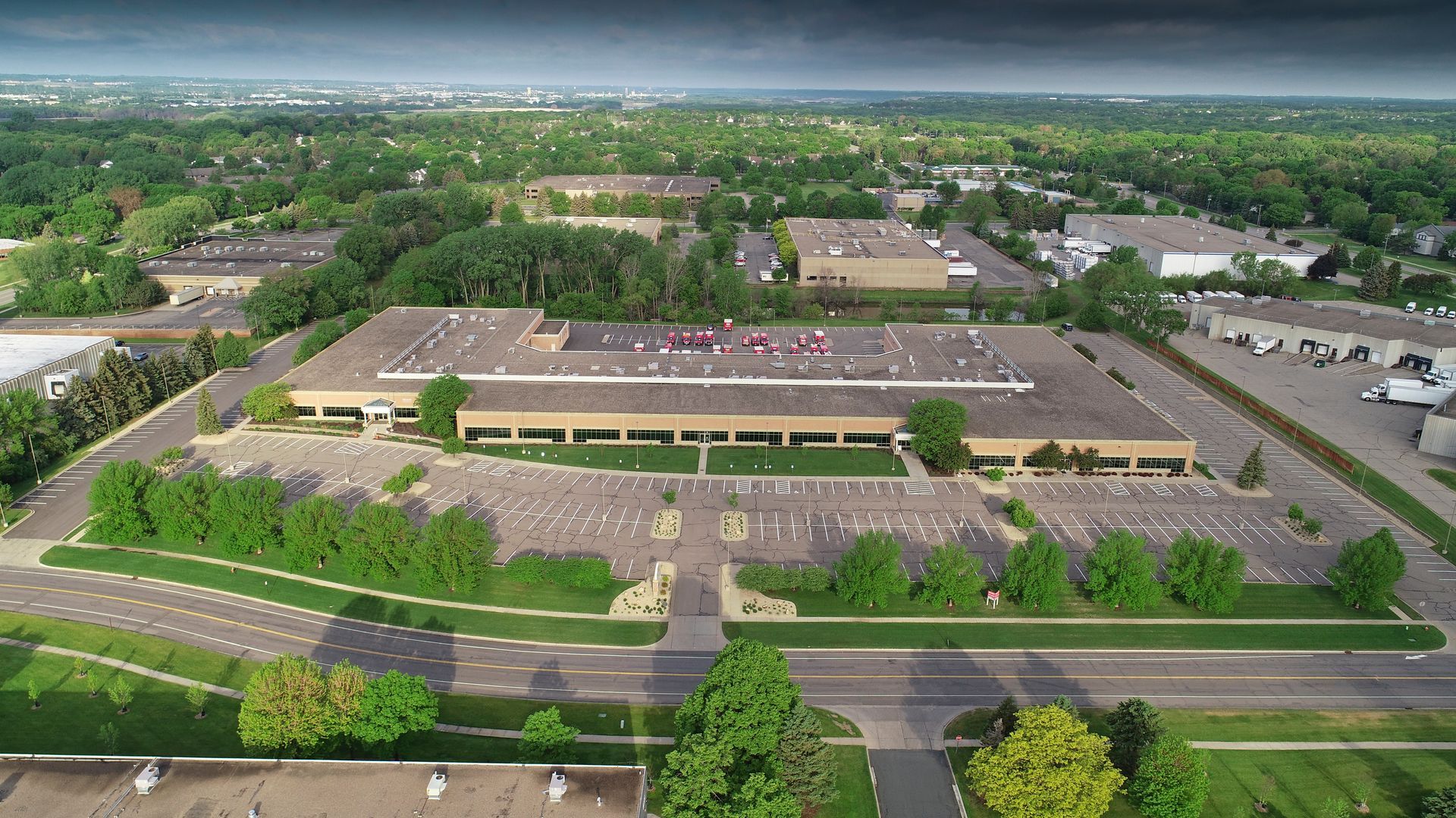 Hampshire — St. Louis Park, MN — Hoyt Properties Inc.