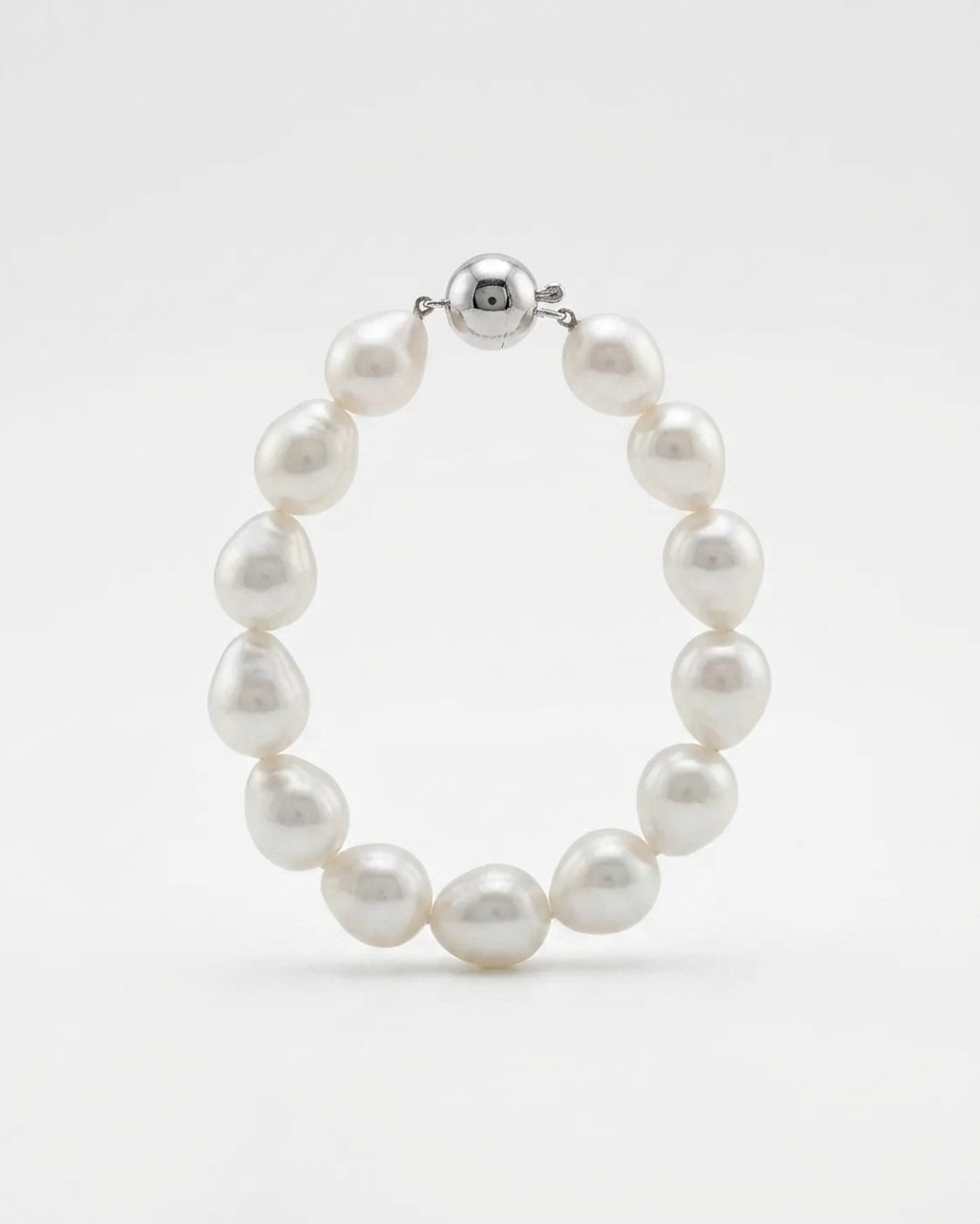 Bride wearing classic pearl strand necklace for wedding