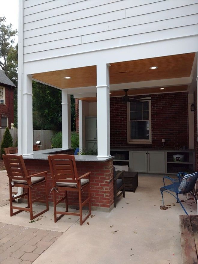 Patios & Decks 17